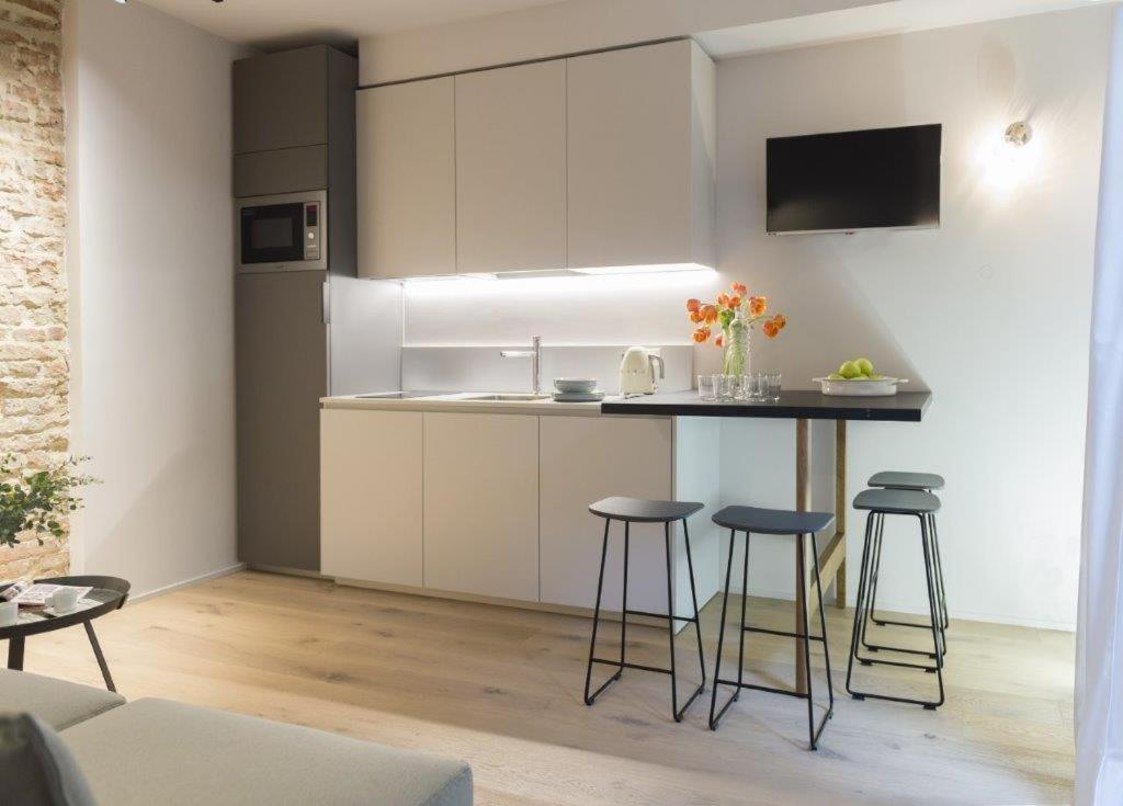 Riccione Suite Design Exteriör bild