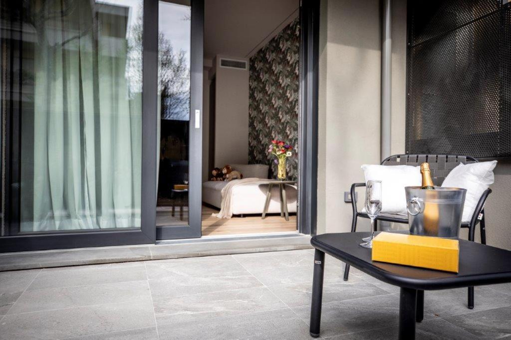 Riccione Suite Design Exteriör bild